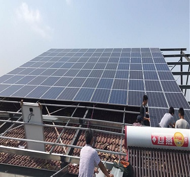  Jiangsu Suqian 50KW φωτοβολταϊκός σταθμός στον τελευταίο όροφο